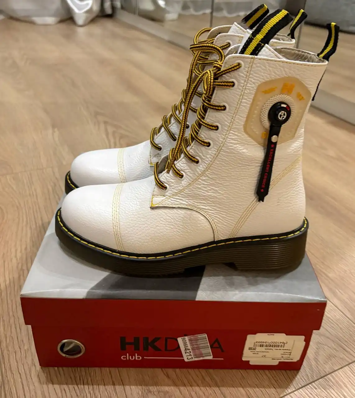 Зимние кожаные ботинки на меху 37 размер - Обувь (Одежда) в Балашиха