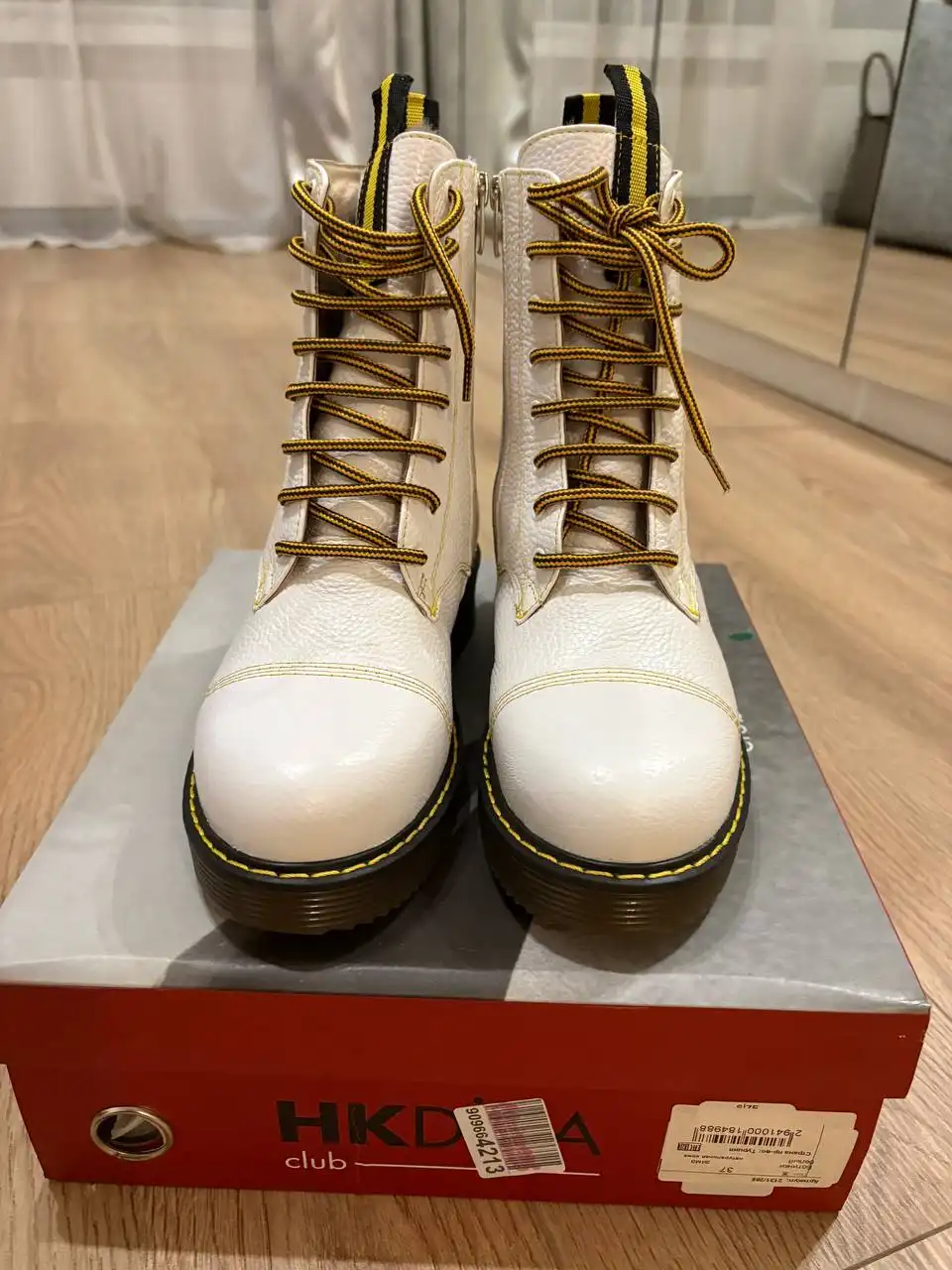 Зимние кожаные ботинки на меху 37 размер - Обувь (Одежда) в Балашиха