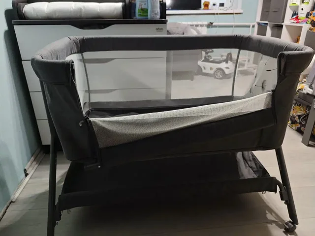 Кроватка детская Lionelo с бортиками и матрасиком - Автокресла и автолюльки в Балашиха