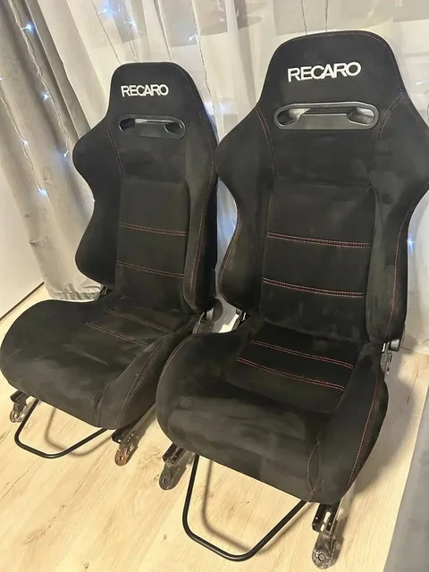 Продам сиденья для машины RECARO - Мотоциклы и мопеды в Балашиха