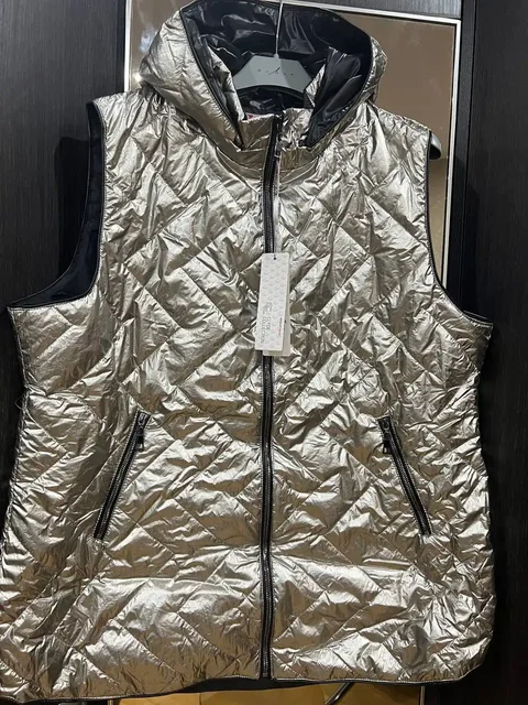 Новая жилетка Польша 52-54 - Верхняя одежда в Балашиха