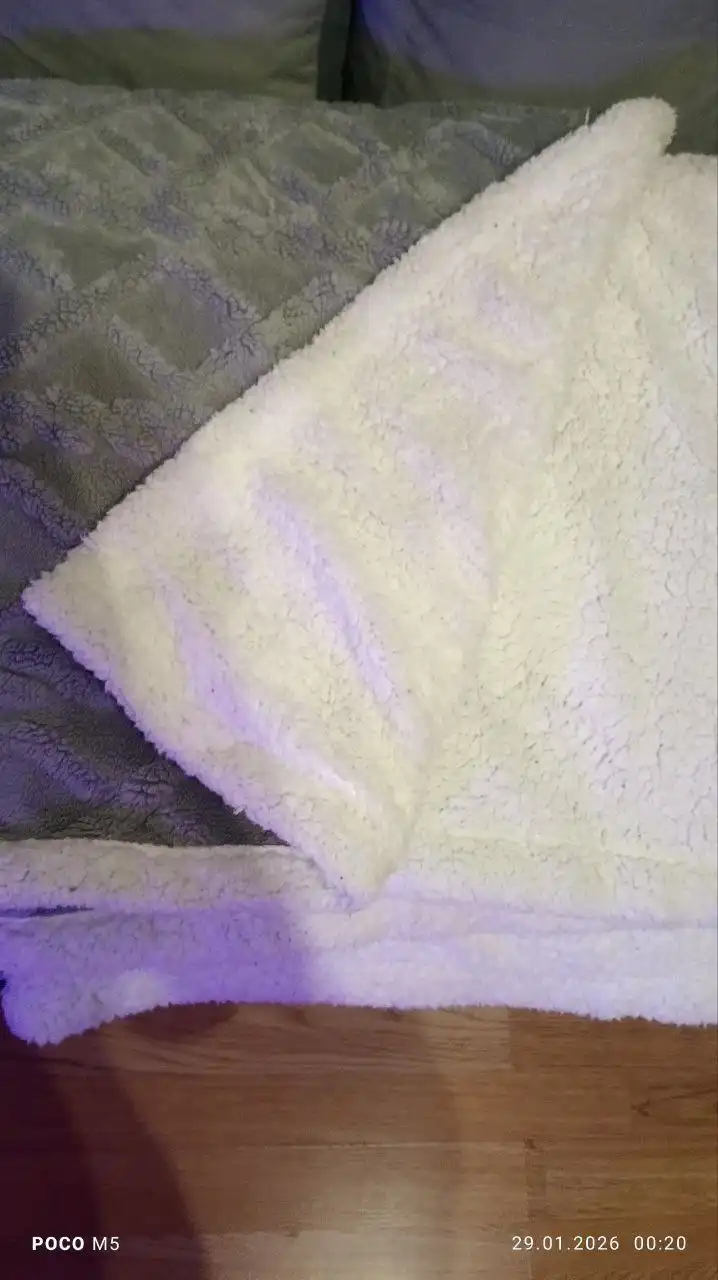 Плед плюшевый двухсторонний - Барахолка в Балашиха