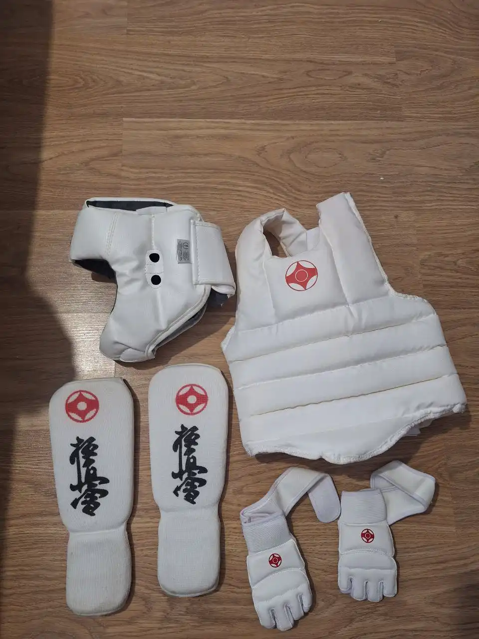 Комплект для карате для детей 5-8 лет - Спорттовары (Хобби и отдых) в Балашиха