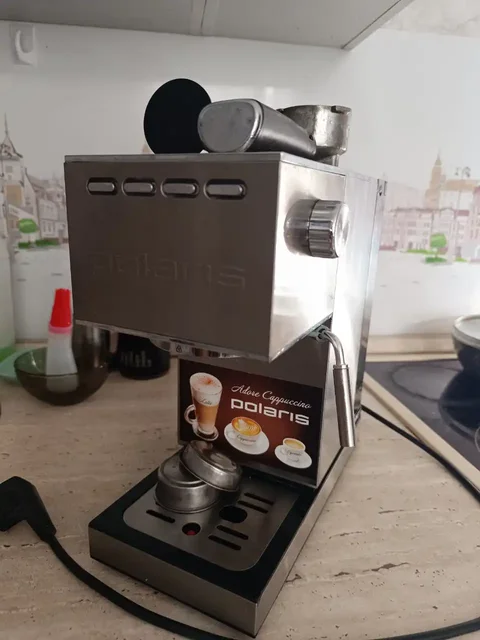 Кофемашина Polaris с капучинатором - Умные часы в Балашиха