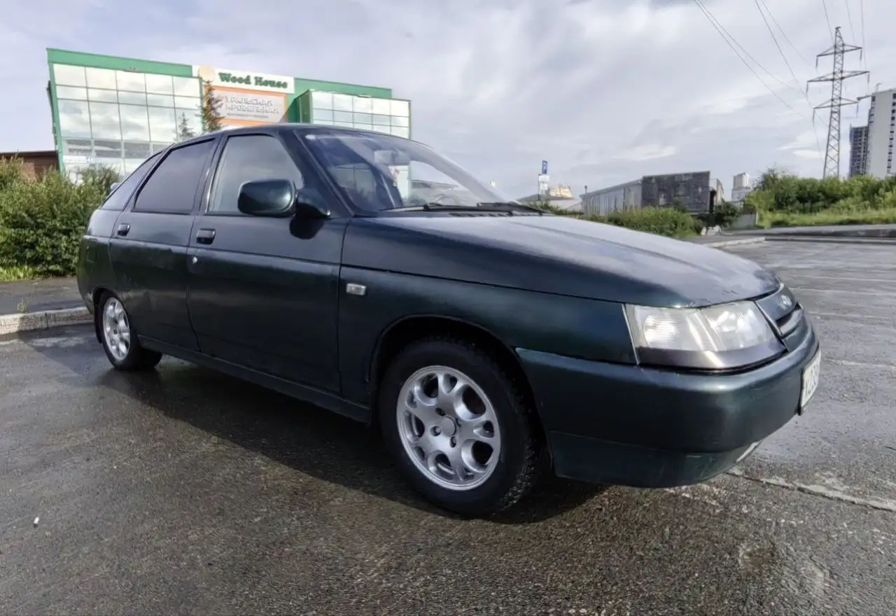 ВАЗ 2112 2002 года, 300 000 км - Легковые автомобили (Авто) в Екатеринбург