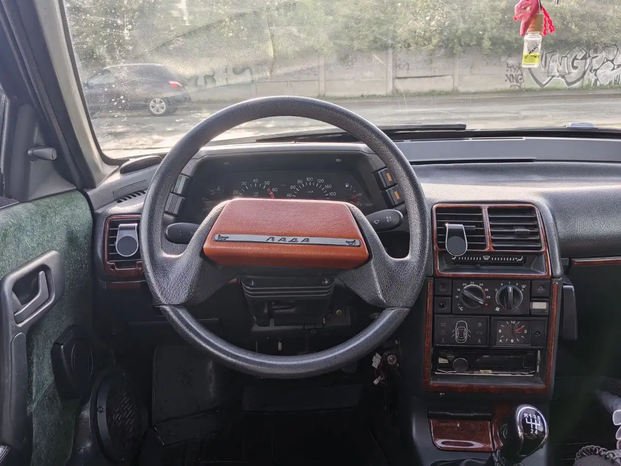 ВАЗ 2112 2002 года, 300 000 км - Легковые автомобили (Авто) в Екатеринбург