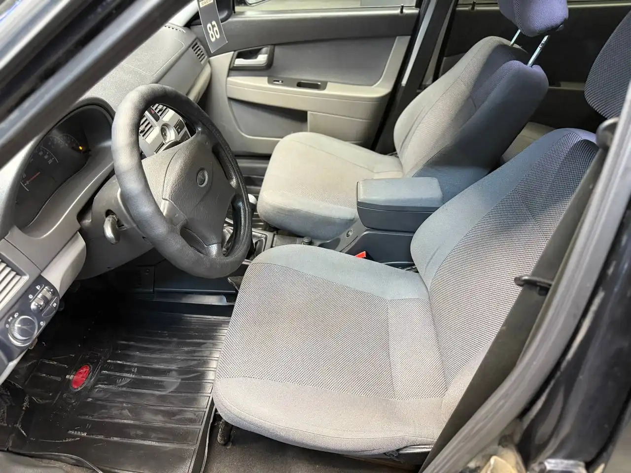 Продажа LADA PRIORA 2012 года