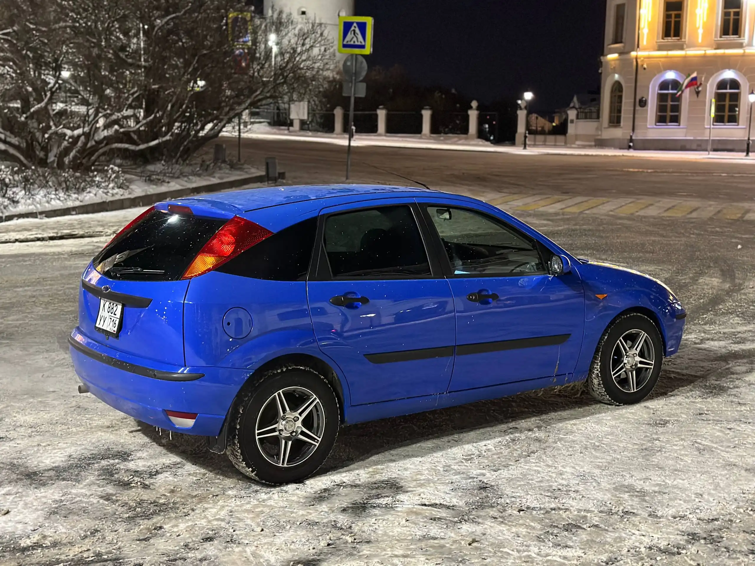 Форд Фокус 2004 года в уникальном цвете