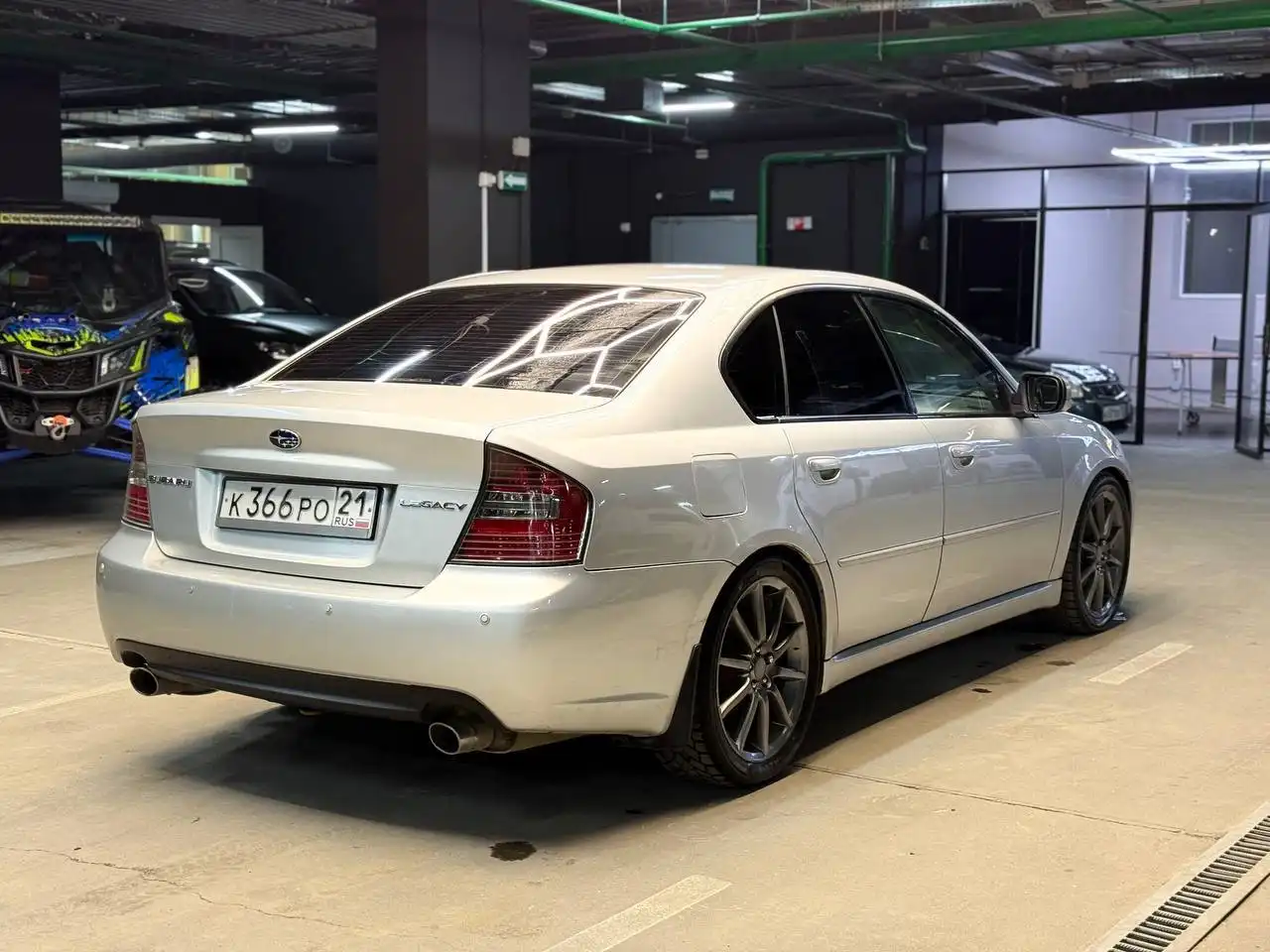 Subaru Legacy 2004 года в отличном состоянии