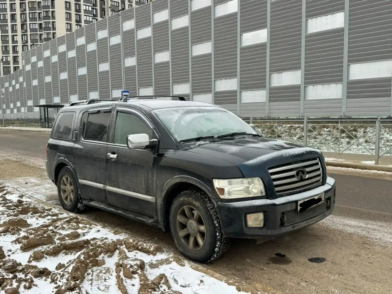 Infiniti QX 56 2006 г.в., автомат, 7 мест, Москва