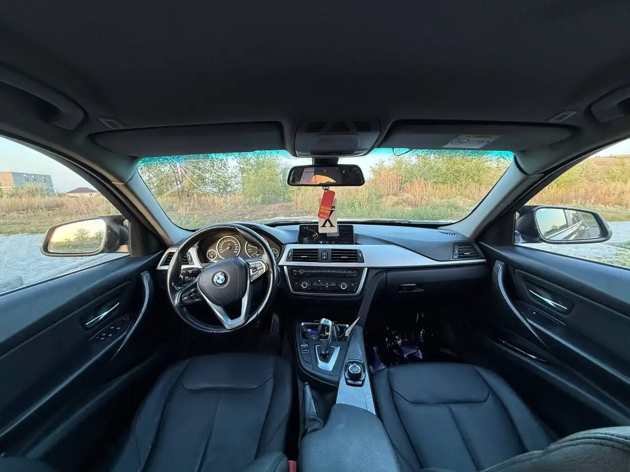 BMW 320 2014 года с автоматом, бензин 1.6 - Авто в Оренбург