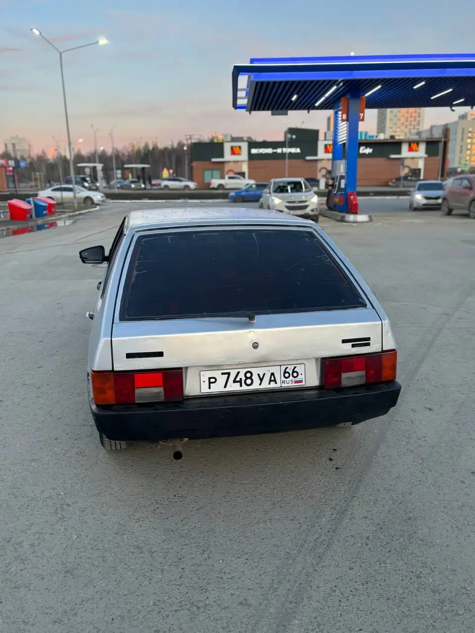 ВАЗ 2109 2003 года в цвете снежная королева - Легковые автомобили (Авто) в Екатеринбург