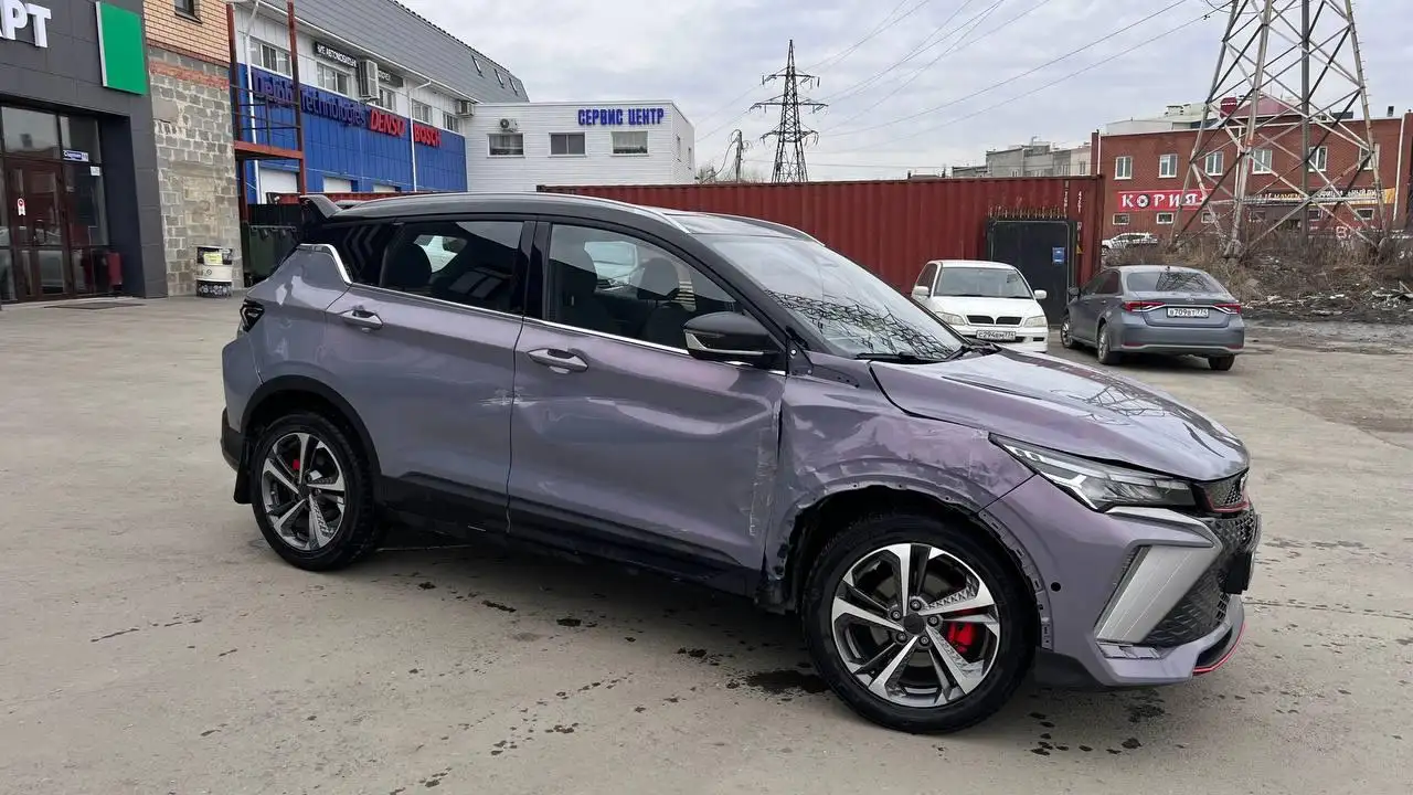 Geely Coolray 1.5 AMT 2024 после ДТП в Челябинске - Авто в Челябинск