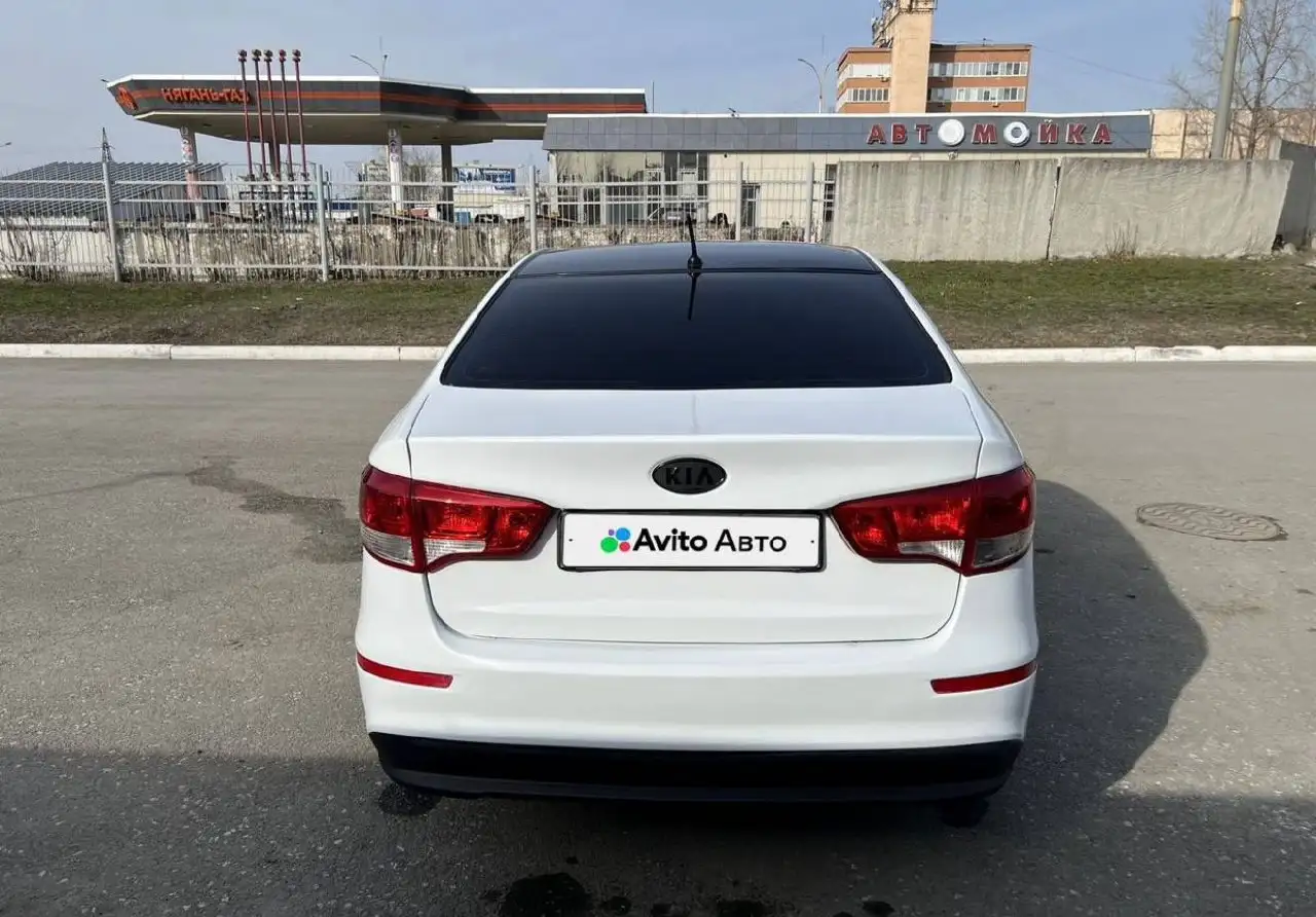 Продажа Kia Rio 2013 года в Екатеринбурге - Легковые автомобили (Авто) в Екатеринбург