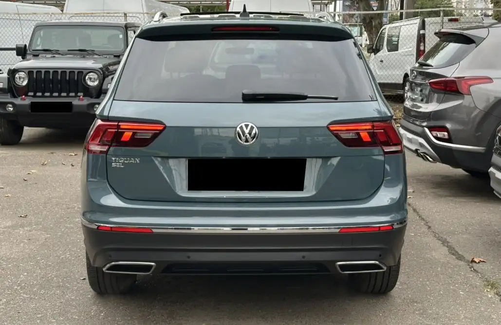 Volkswagen Tiguan 2019 SEL Premium - Внедорожник/Кроссовер (Авто) в Екатеринбург