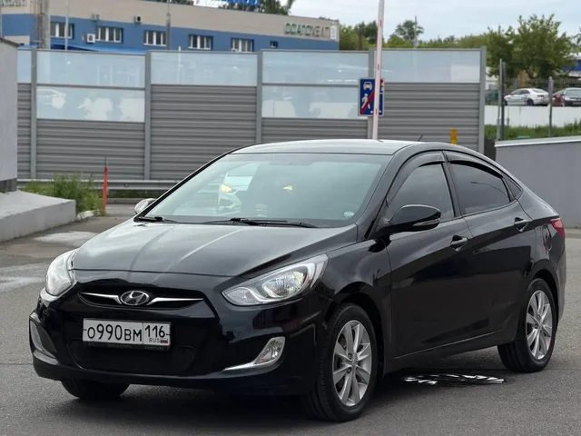 Hyundai Solaris 2011 - Эвакуаторы в Казань