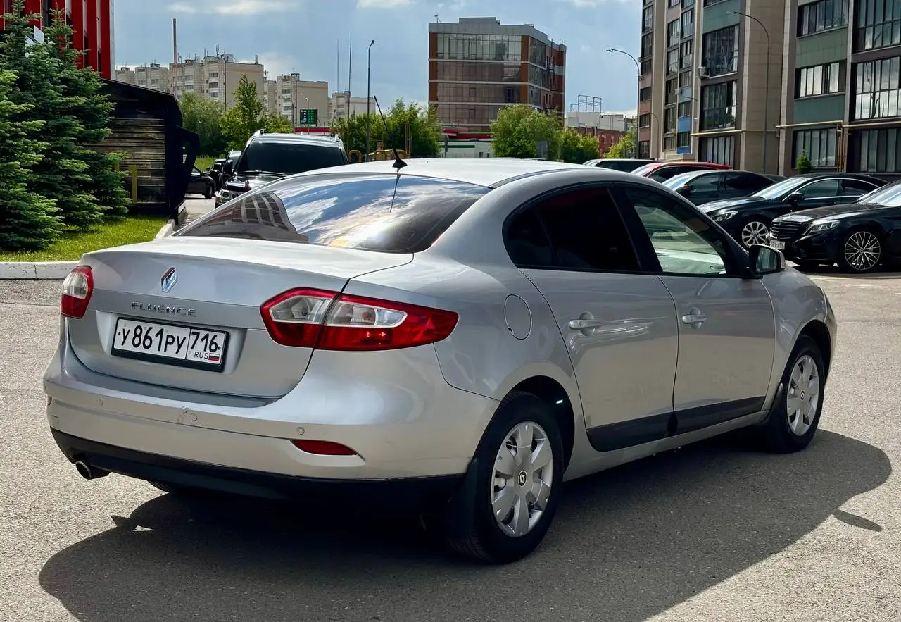 Renault Fluence 2010 продажа - Легковые автомобили (Авто) в Казань