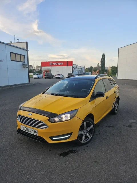 Ford Focus 2015 рестайлинг - Легковые автомобили в Екатеринбург