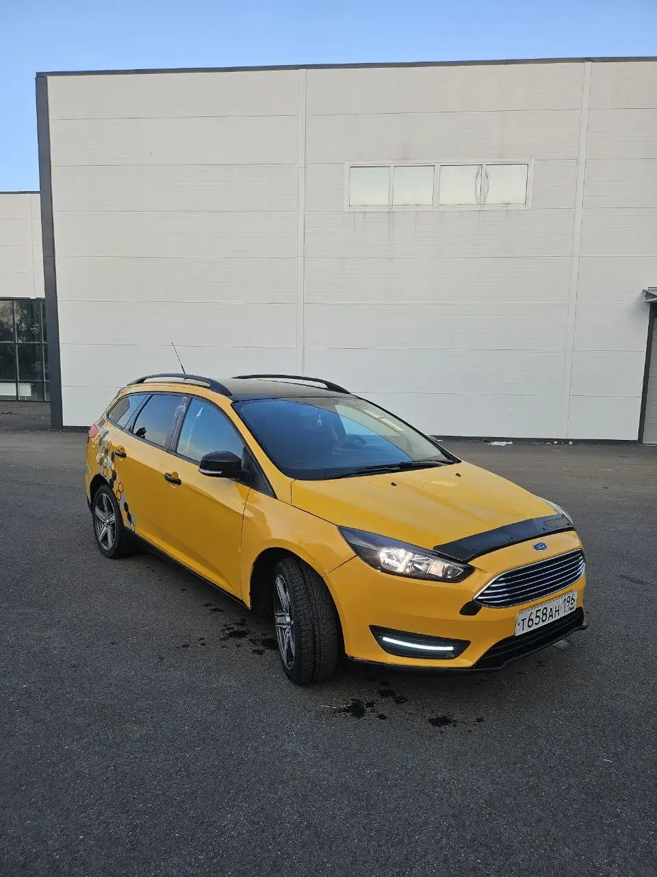 Ford Focus 2015 рестайлинг - Легковые автомобили (Авто) в Екатеринбург