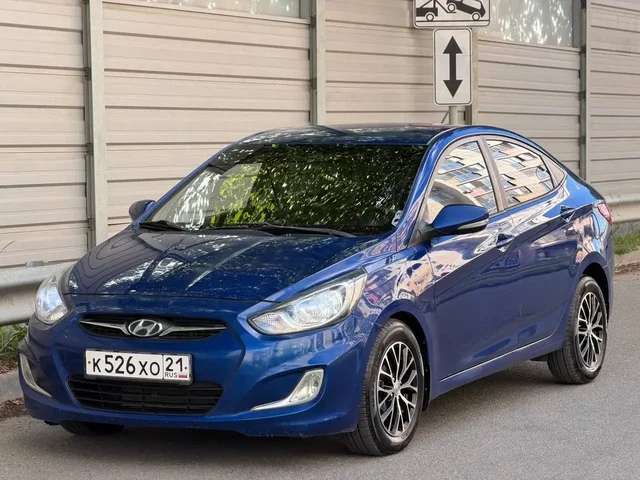 Hyundai Solaris 2011 - Легковые автомобили в Екатеринбург