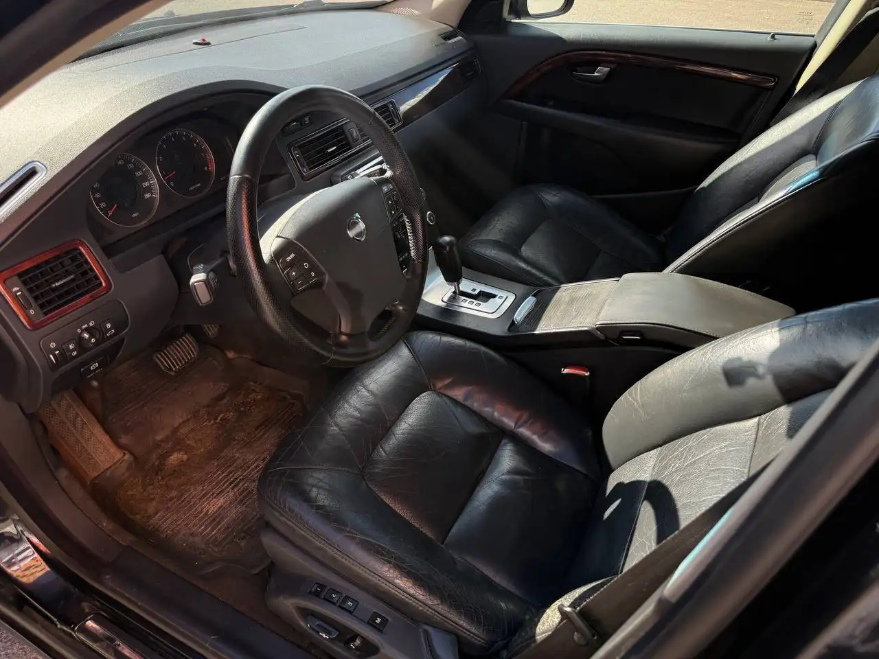 VOLVO S80 2007 продажа - Легковые автомобили (Авто) в Екатеринбург