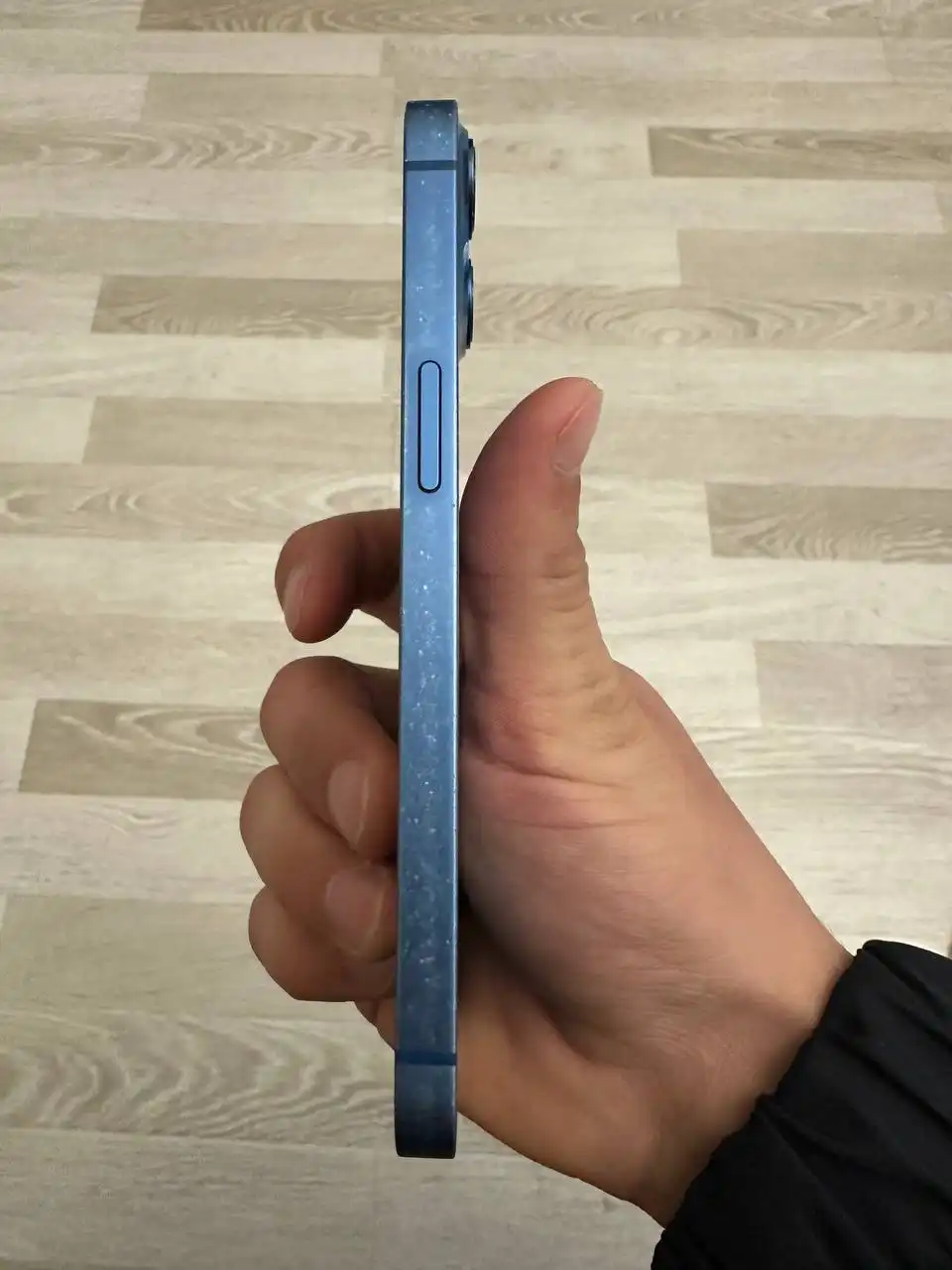 Айфон 13 128Гб с заменённым аккумулятором