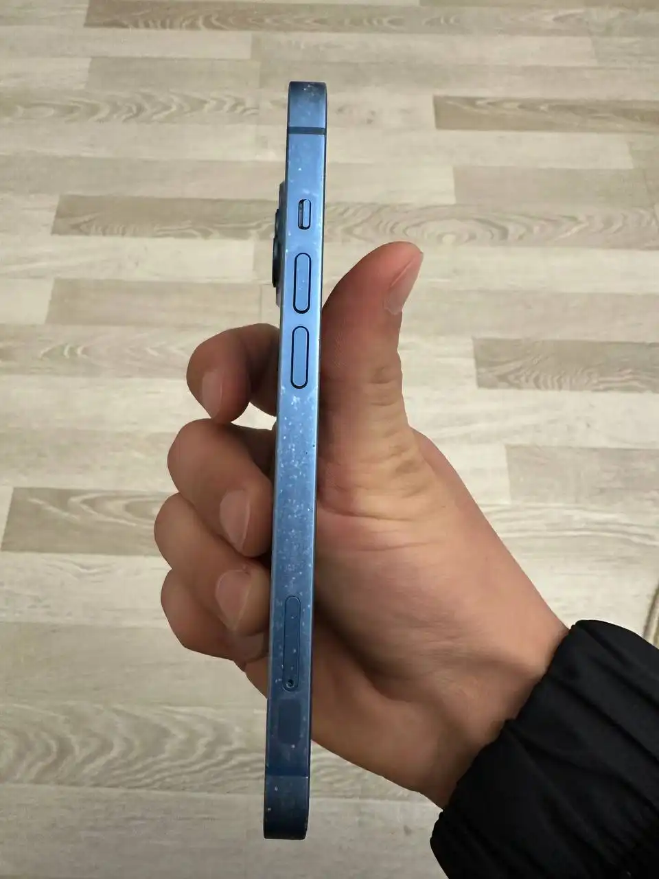 Айфон 13 128Гб с заменённым аккумулятором