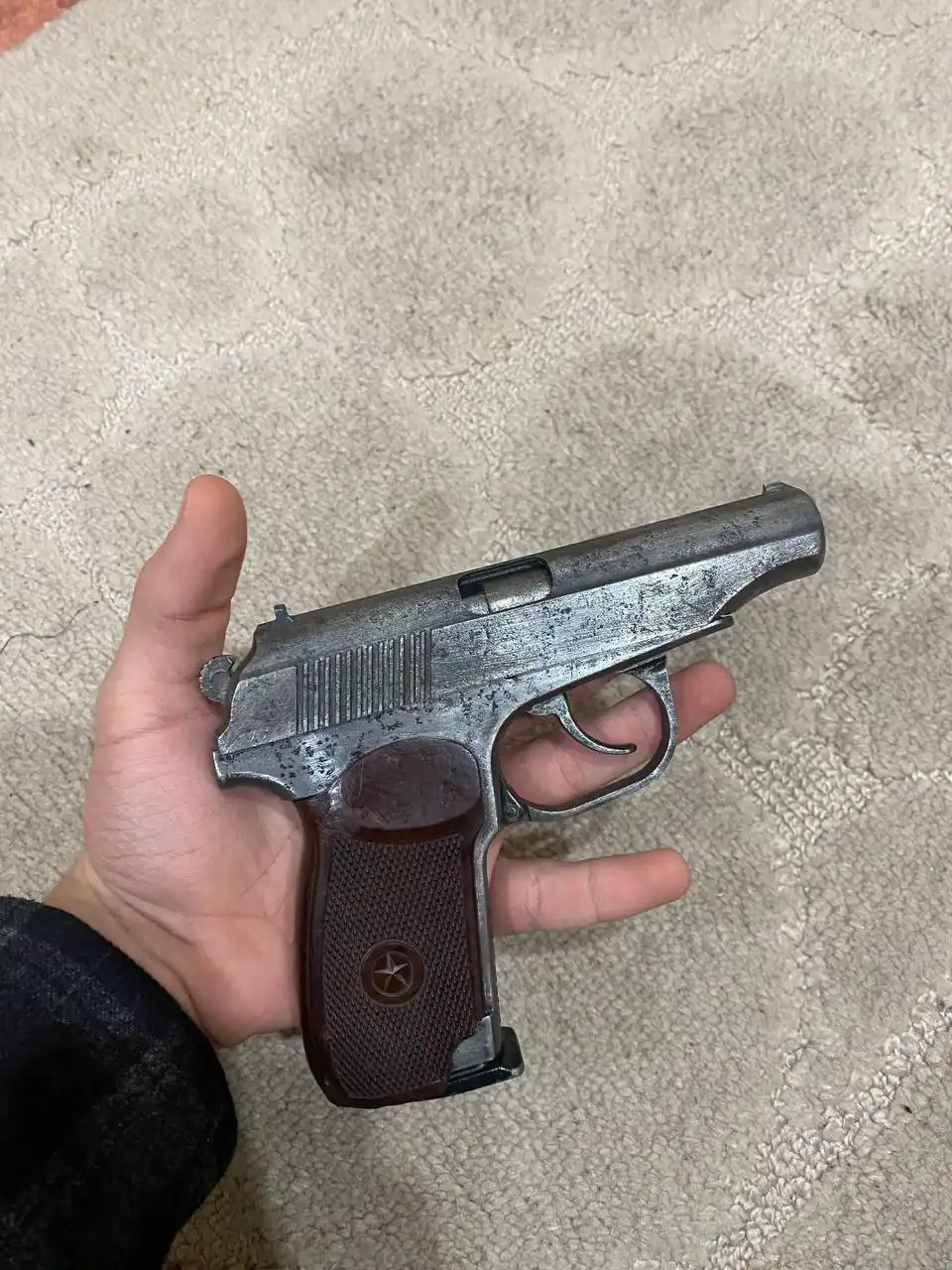 Продажа пневматического пистолета