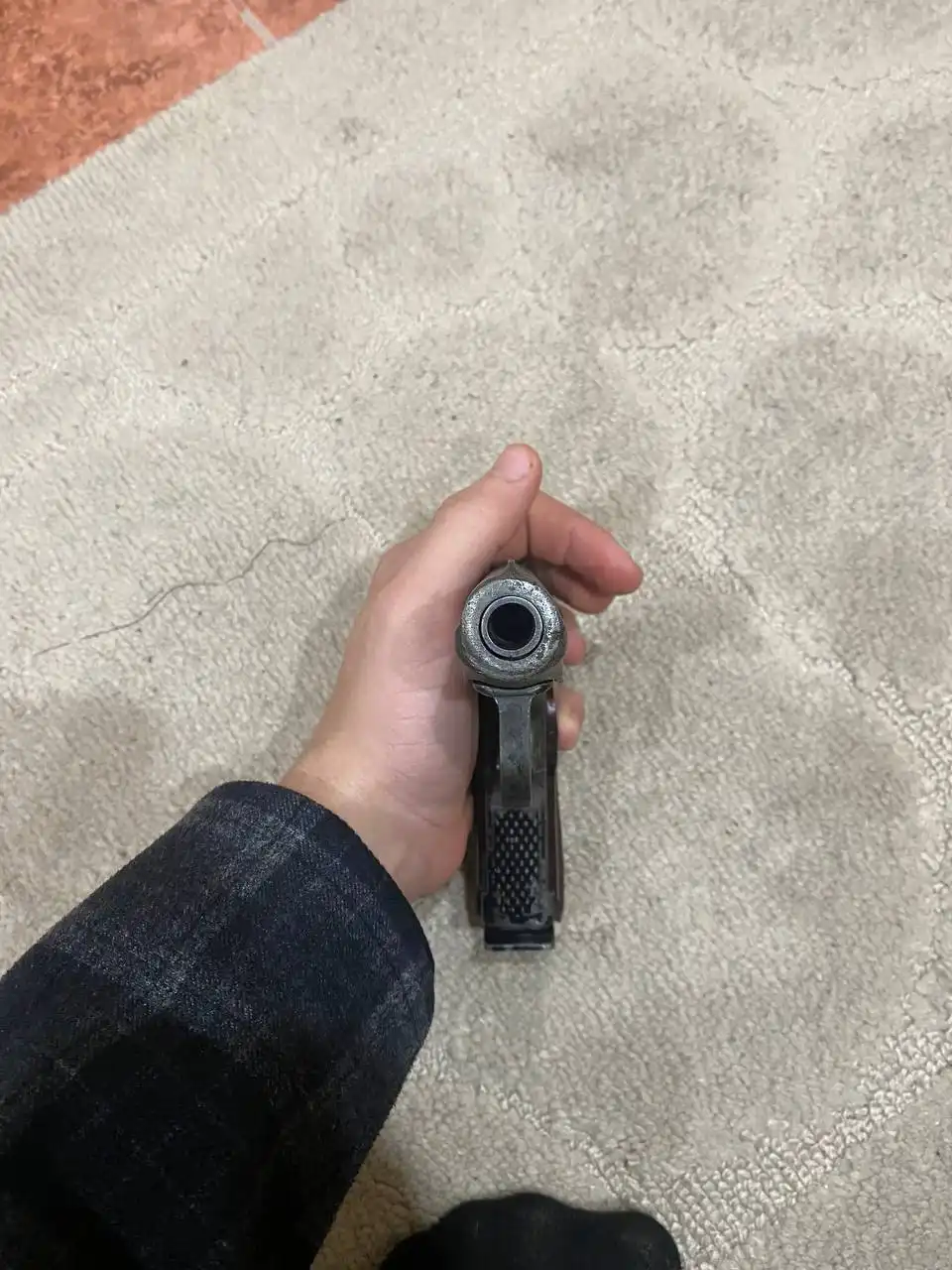 Продажа пневматического пистолета