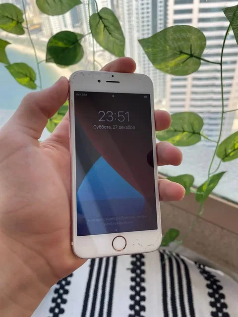 iPhone 6s для звонков или как второй телефон - Смарт-часы в Махачкала