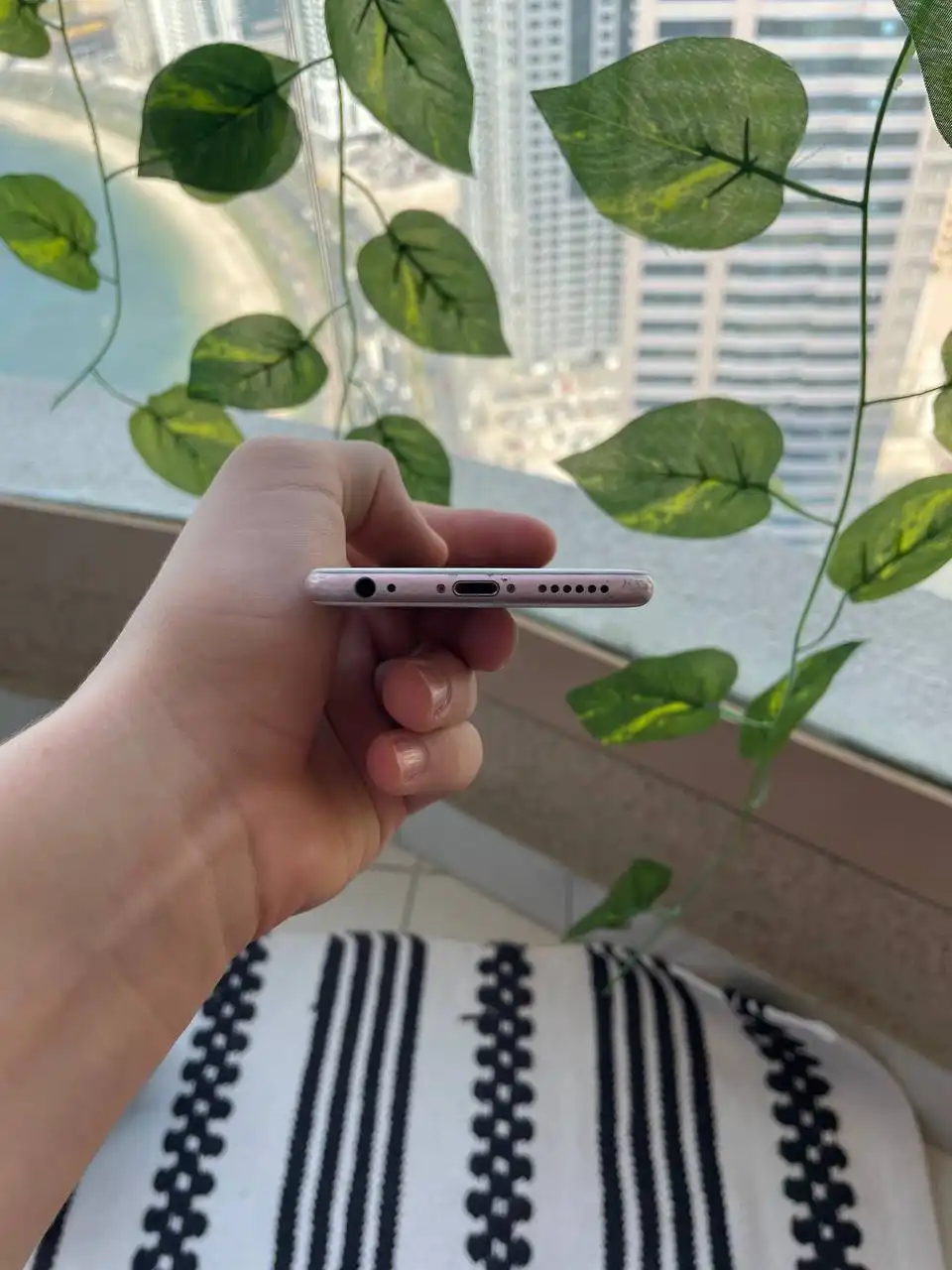 iPhone 6s для звонков или как второй телефон - Смартфоны (Электроника) в Махачкала