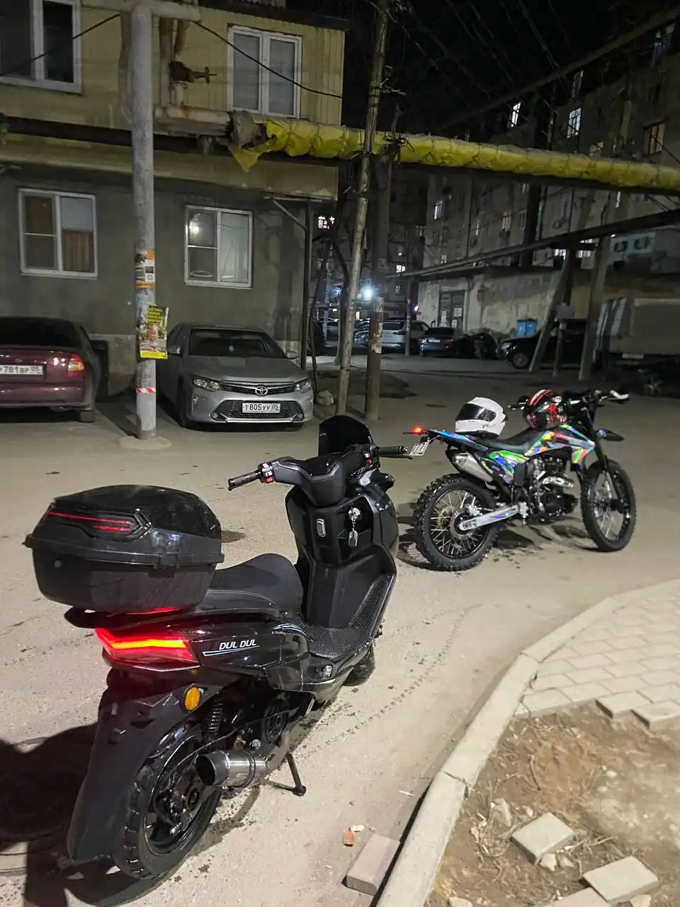 Продажа скутера МАКСИ 180 кубовый - Мотоциклы и скутеры (Авто) в Махачкала