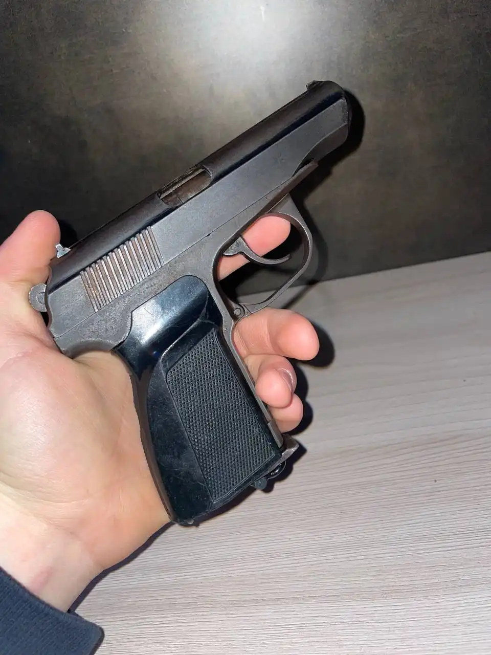 Продажа оружия с аксессуарами - Барахолка в Махачкала