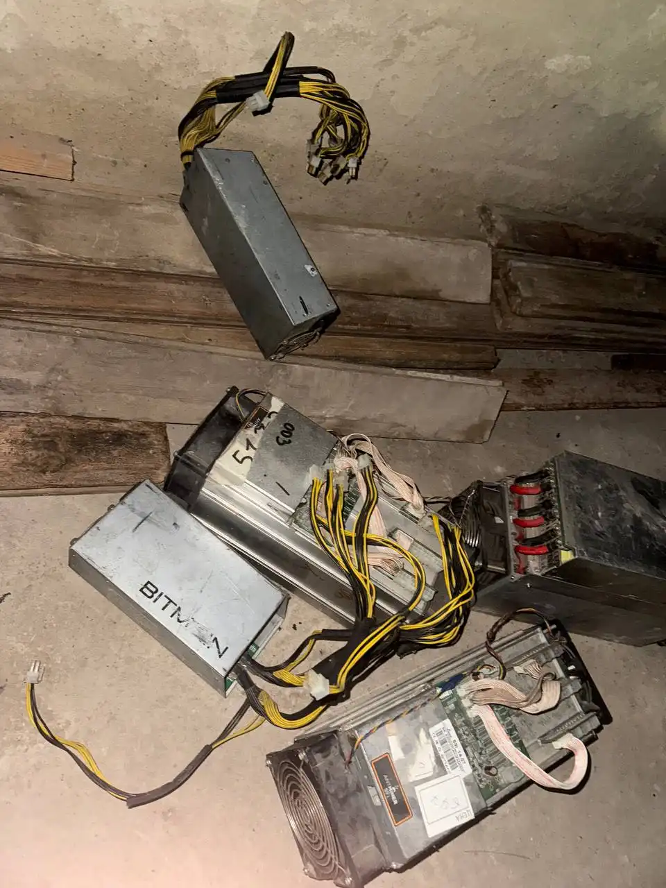 Продажа асиков майнеров - Майнинг оборудование (Электроника) в Махачкала