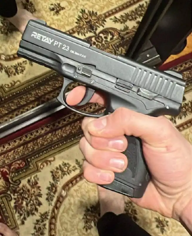 Охолощенный RETAY PT23 (Glock) - Барахолка в Махачкала