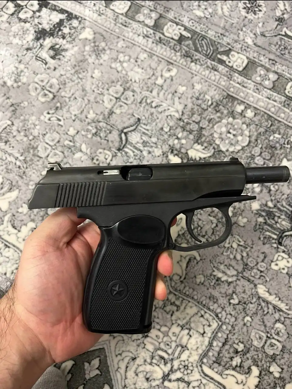 Продам пневматический пистолет Макаров МР-654К - Пневматическое оружие (Хобби и отдых) в Каспийск