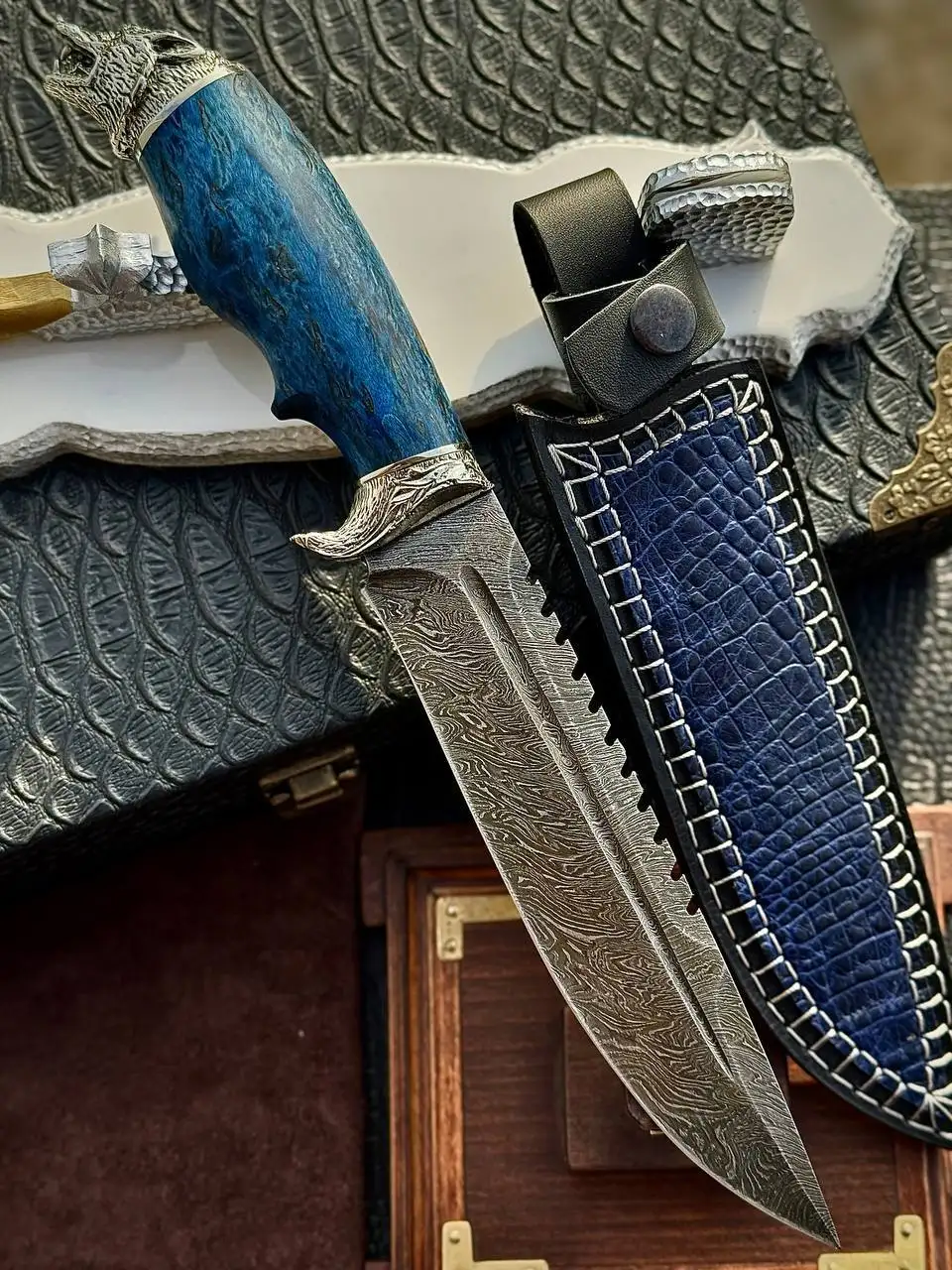 Бюджетные ножи из дамасской стали Волки - Ножи (Барахолка) в Махачкала