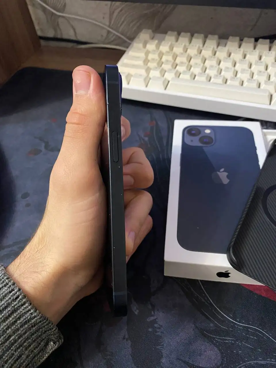 IPhone 13 128gb в идеальном состоянии - Смартфоны (Электроника) в Махачкала