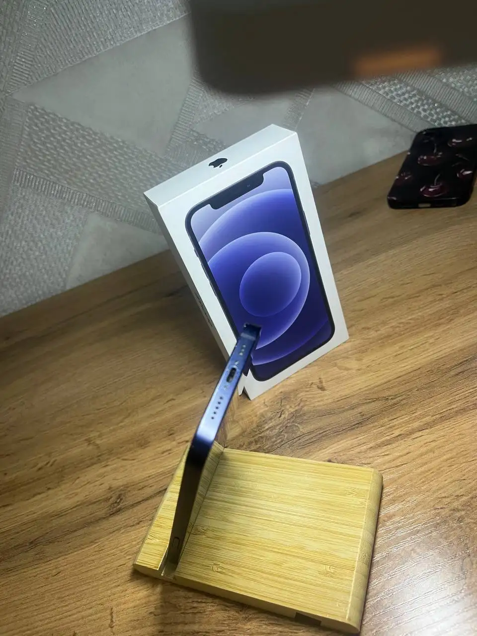 Продам iPhone 12 128GB черный - Смартфоны (Электроника) в Мах