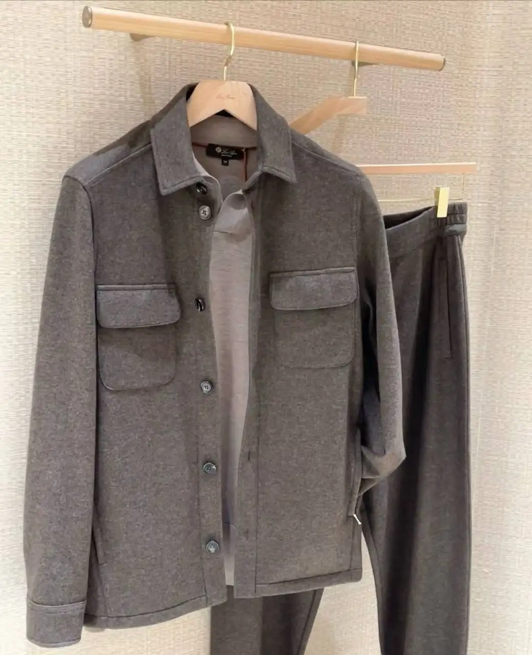 Шикарные двойки Loro Piana из натурального кашемира - Верхняя одежда (Одежда) в Махачкала