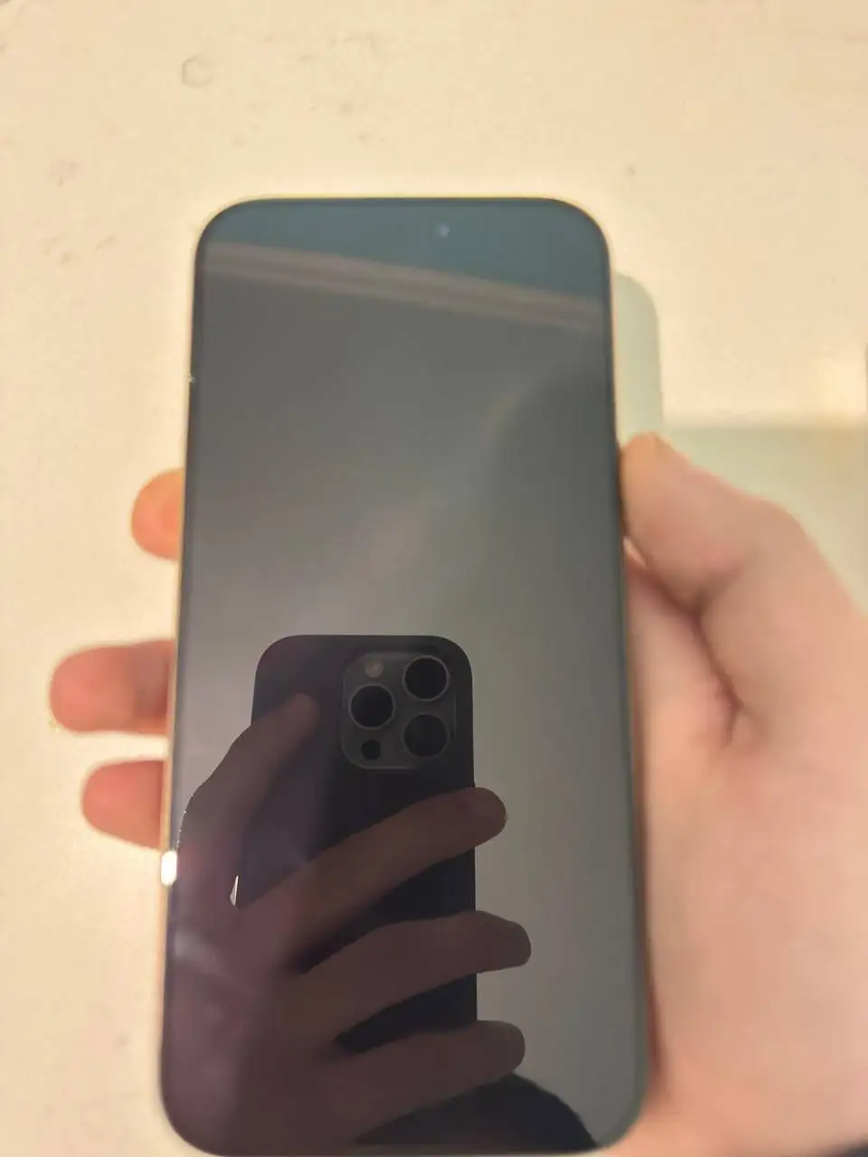 iPhone 11 Pro 256GB с царапинами на экране - Смартфоны (Электроника) в Махачкала