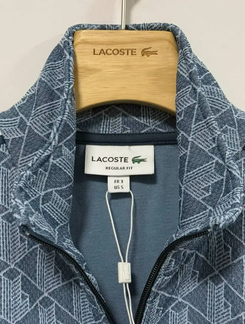 Футболка Lacoste Monogram размер S новая с биркой - Футболки (Одежда) в Махачкала