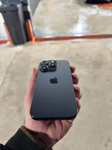 Айфон 16 про 256гб - Компьютерные комплектующие в Махачкала