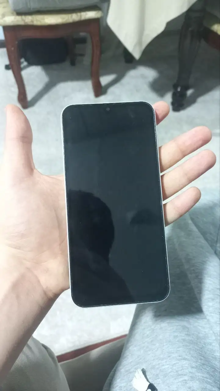 Samsung Galaxy A15 с мелкими дефектами экрана - Смартфоны (Электроника) в Махачкала