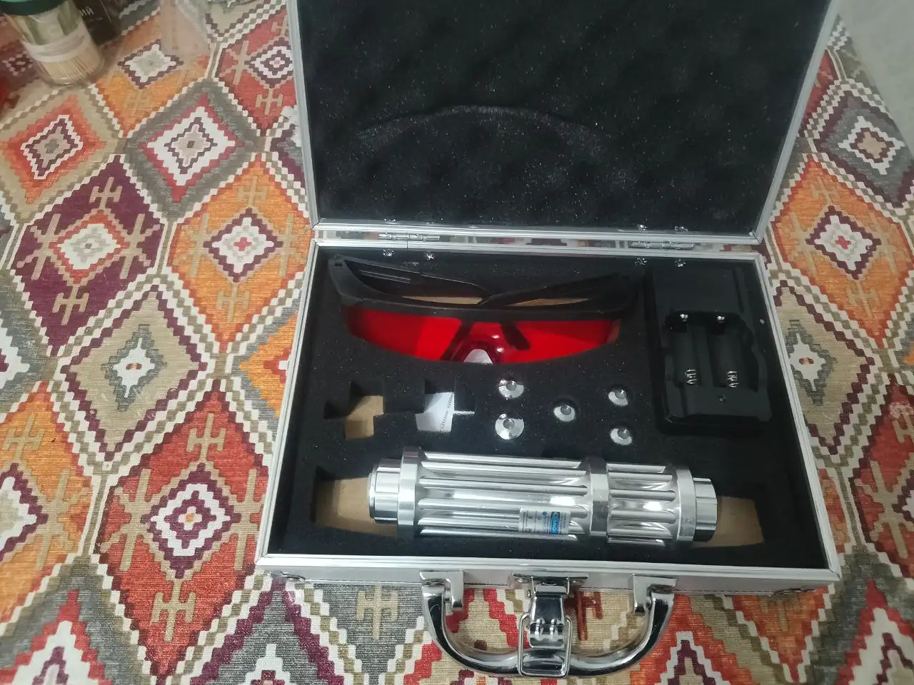 Мощный лазер - Барахолка в Махачкала