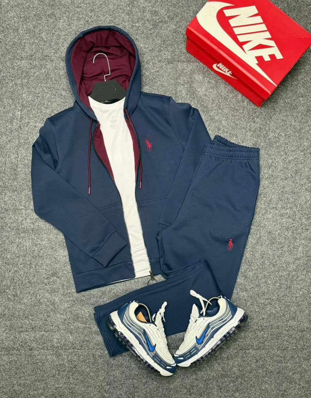 Костюмы Polo на весну с вышитыми логотипами - Костюмы (Одежда) в Махачкала