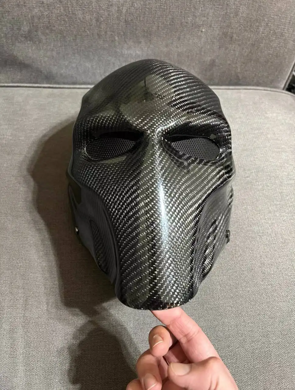 Продам маску карбон - Барахолка в Махачкала