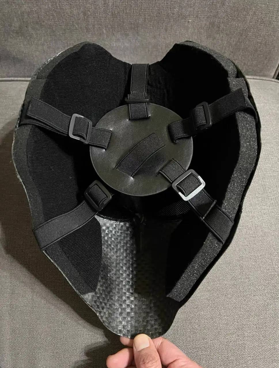 Продам маску карбон - Барахолка в Махачкала