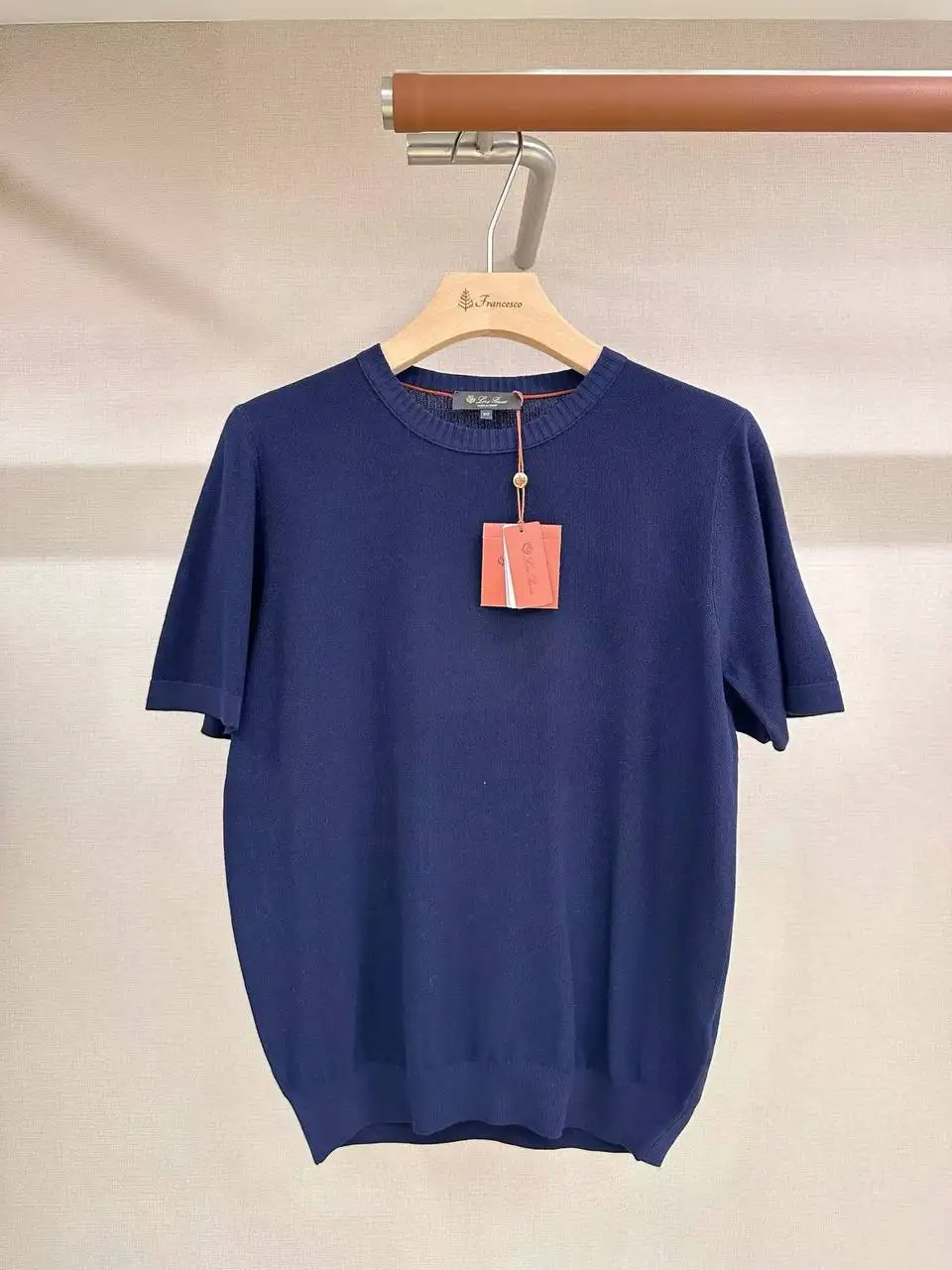 Классическая футболка Loro Piana - Футболки (Одежда) в Махачкала