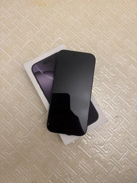 iPhone 16 Pro 256 ГБ в идеальном состоянии - Смартфоны и телефоны в Махачкала